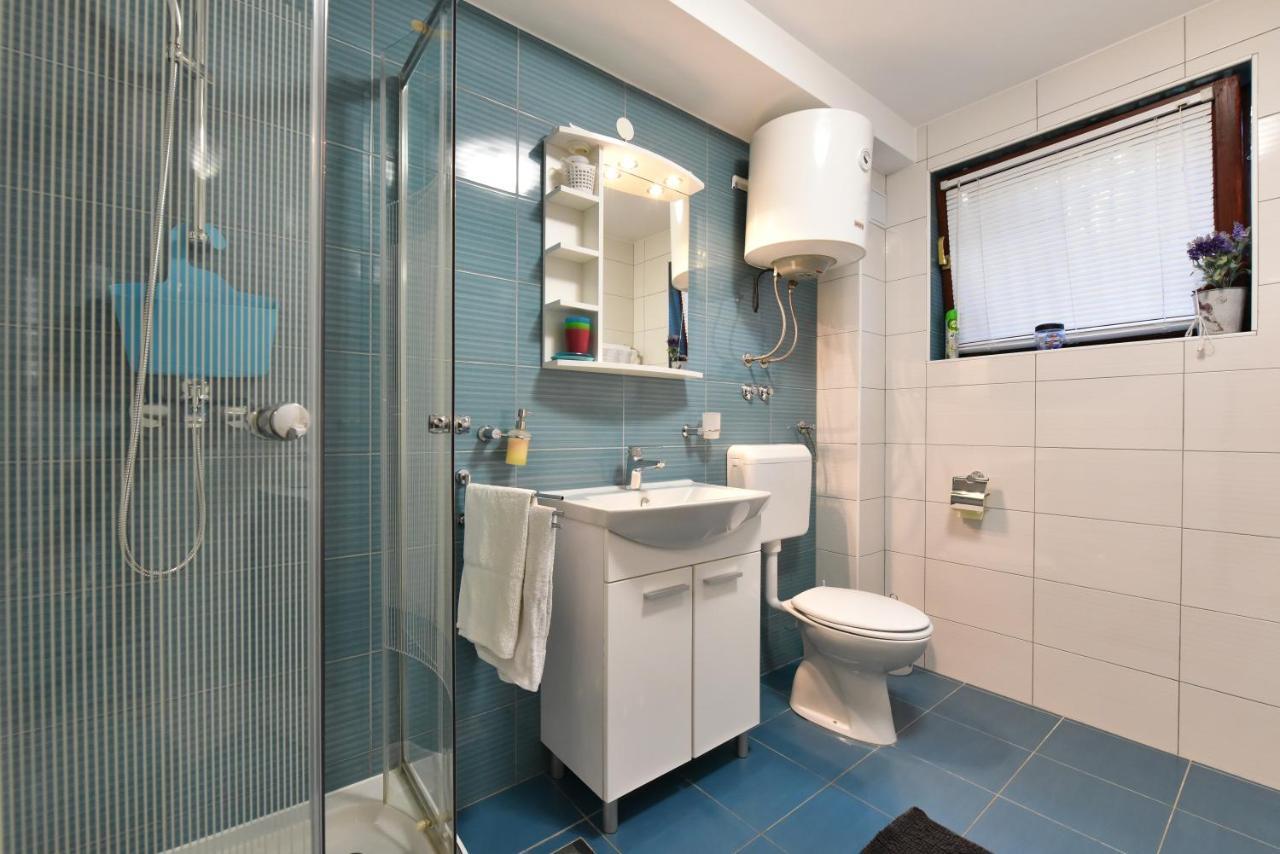 Lovely Apartment In The Groundfloor Zadar Eksteriør bilde