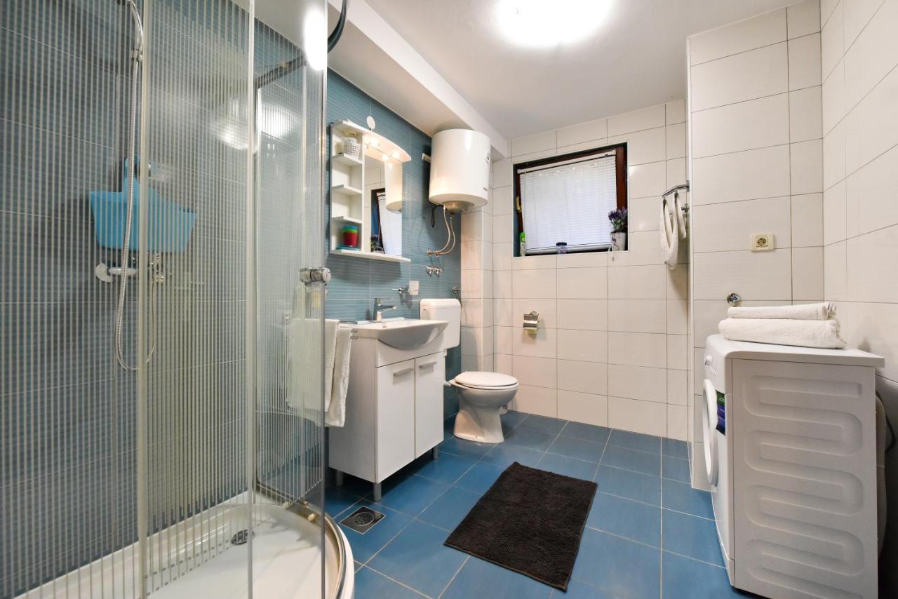 Lovely Apartment In The Groundfloor Zadar Eksteriør bilde